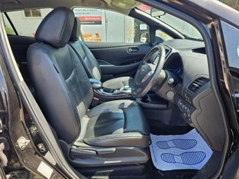 Nissan Leaf 30kWh Tekna Auto 5dr