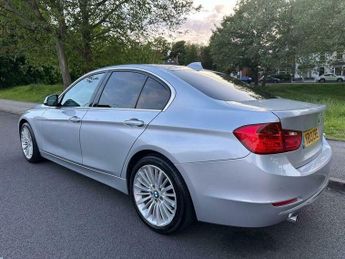 BMW 3 SERIES 2.0 320d Luxury Auto Euro 5 (s/s) 4dr