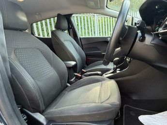 Ford Fiesta 1.0T EcoBoost Titanium Auto Euro 6 (s/s) 5dr