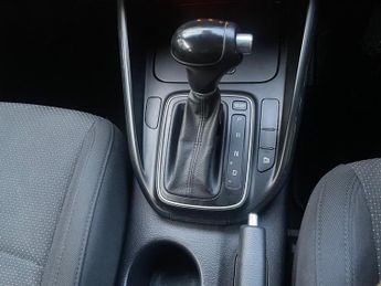 Kia Carens 1.7 CRDi 2 MPV 5dr Diesel DCT Euro 6 (s/s) (139 bhp)