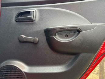 Kia Picanto 1.1 Strike 5dr