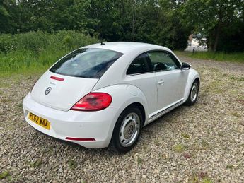 Volkswagen Beetle DESIGN TSI DSG