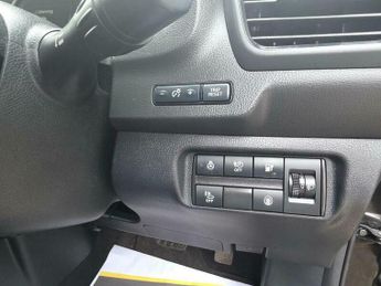 Nissan Leaf 40kWh N-Connecta Auto 5dr