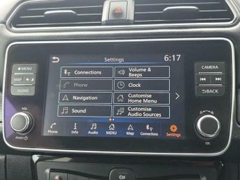 Nissan Leaf 40kWh N-Connecta Auto 5dr