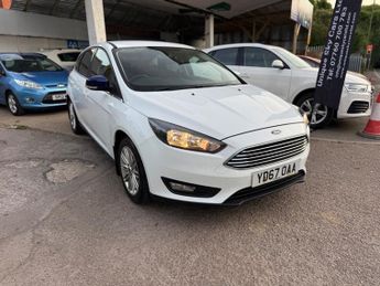 Ford Focus 1.0T EcoBoost Zetec Edition Hatchback 5dr Petrol Manual Euro 6 (