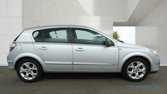 Vauxhall Astra 1.6i 16v SXi 5dr