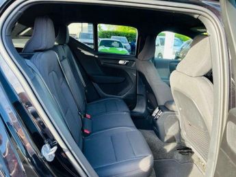 Volvo XC40 Recharge 69kWh Core Auto RWD 5dr