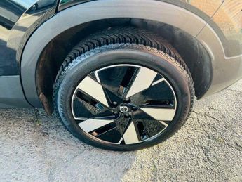 Volvo XC40 Recharge 69kWh Core Auto RWD 5dr