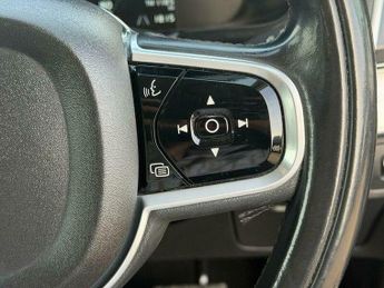 Volvo XC90 2.0 D5 PowerPulse Momentum Pro Auto 4WD Euro 6 (s/s) 5dr