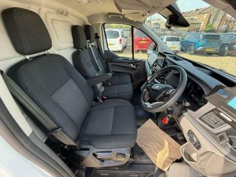 Ford Transit Custom 1.0 340 Fox 13.6kWh Trend Auto L1 H1 Euro 6 5dr