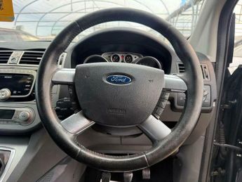 Ford Kuga 2.0 TDCi Titanium 2WD Euro 4 5dr
