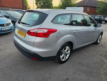 Ford Focus 1.6 Zetec Powershift Euro 5 5dr