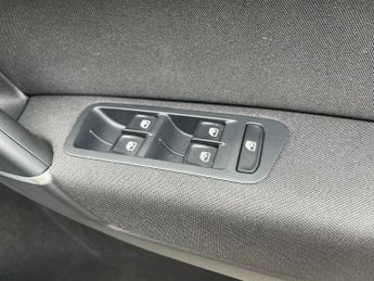 Volkswagen Golf MATCH TSI EVO DSG