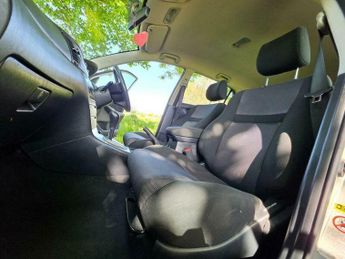 Toyota Corolla 1.6 VVT-i T3 5dr