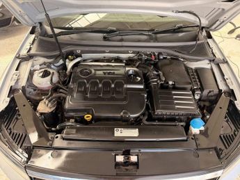Volkswagen Passat GT TDI BLUEMOTION TECHNOLOGY DSG