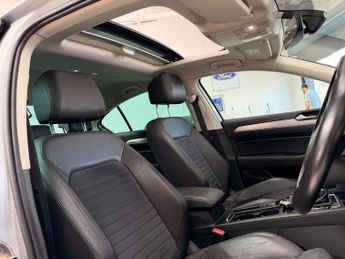 Volkswagen Passat GT TDI BLUEMOTION TECHNOLOGY DSG