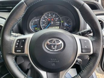 TOYOTA YARIS VVT-I TREND