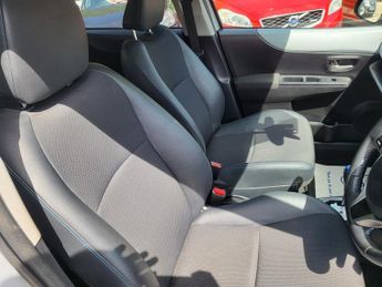 TOYOTA YARIS VVT-I TREND