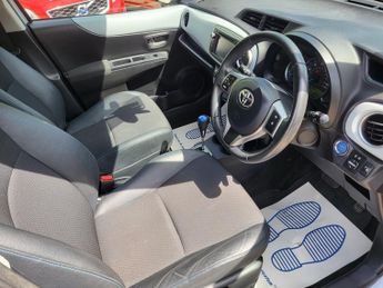 TOYOTA YARIS VVT-I TREND