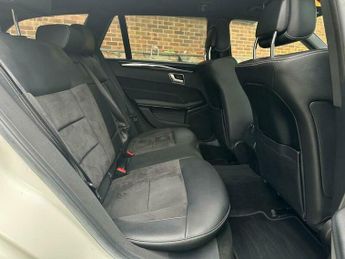 Mercedes E Class E300 BLUETEC HYBRID AMG SPORT