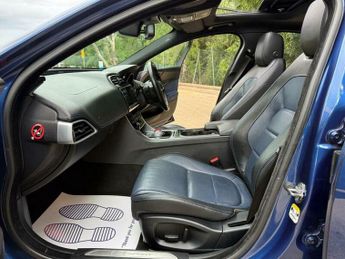 Jaguar XE 2.0d R-Sport Auto Euro 6 (s/s) 4dr