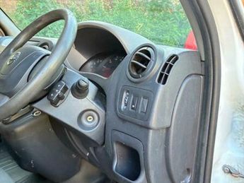 Nissan NV400 2.3 dCi 28 E FWD L1 H1 Euro 5 5dr