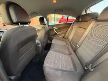 Vauxhall Insignia 2.0 CDTi ecoFLEX SRi Nav Euro 5 5dr