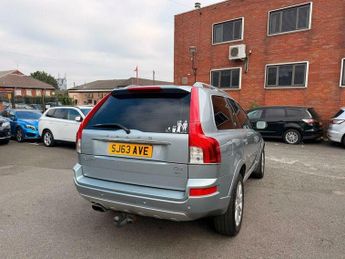 Volvo XC90 2.4 D5 Executive Geartronic 4WD Euro 5 5dr