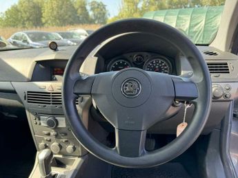 Vauxhall Astra LIFE 16V