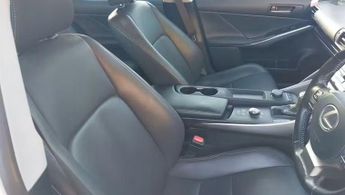 Lexus IS 300H EXECUTIVE EDITION