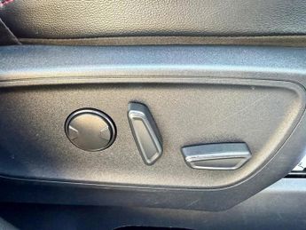 Ford Kuga ST-LINE X ECOBLUE