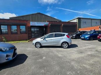 Ford Fiesta 1.6 Zetec Powershift Euro 5 5dr