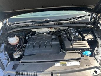 SEAT Alhambra TDI ECOMOTIVE S 7 SEATER IDEAL FAMILY CAR VERY ECONOMICAL