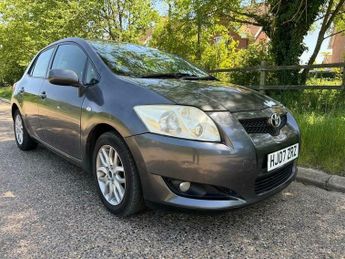 Toyota Auris 1.6 VVT-i TR 5dr