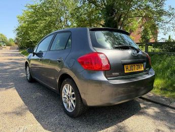 Toyota Auris 1.6 VVT-i TR 5dr