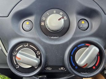Nissan Micra 1.2 Acenta CVT Euro 6 5dr