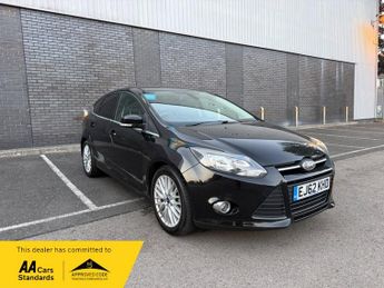 Ford Focus 1.6 Zetec Hatchback 5dr Petrol Manual Euro 5 (105 ps)