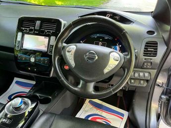 Nissan Leaf 24kWh Tekna Auto 5dr