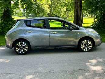Nissan Leaf 24kWh Tekna Auto 5dr