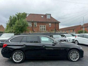 BMW 3 SERIES 3.0 330d Luxury Touring Auto Euro 5 (s/s) 5dr