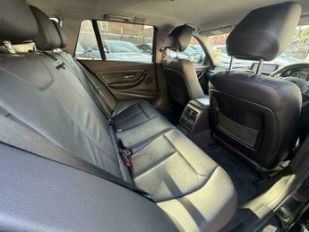 BMW 3 SERIES 3.0 330d Luxury Touring Auto Euro 5 (s/s) 5dr