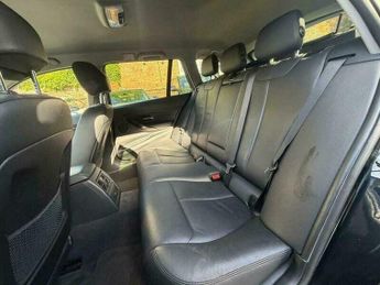 BMW 3 SERIES 3.0 330d Luxury Touring Auto Euro 5 (s/s) 5dr