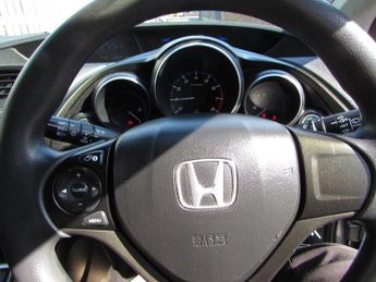 Honda Civic I-VTEC SE