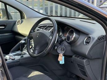 Peugeot 3008 1.6 e-HDi Active EGC Euro 5 (s/s) 5dr
