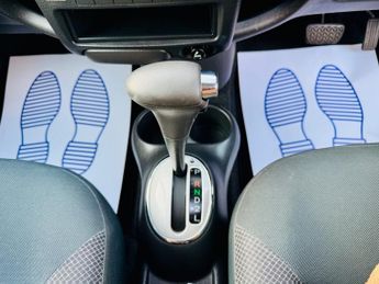 Toyota Yaris VVTI T SPIRIT