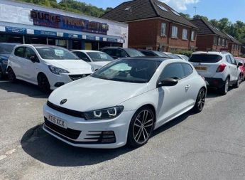 Volkswagen Scirocco 2.0 TDI BlueMotion Tech R-Line DSG Euro 6 (s/s) 3dr