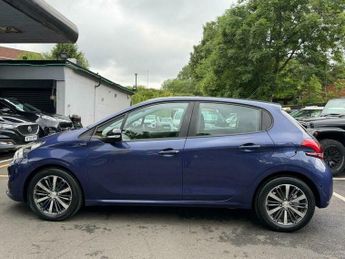 Peugeot 208 1.2 PureTech XS White Euro 6 5dr