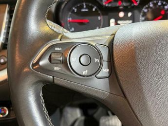 Vauxhall Grandland X 1.6 Turbo D BlueInjection SE Auto Euro 6 (s/s) 5dr