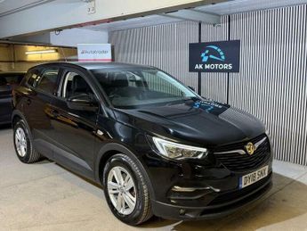 Vauxhall Grandland X 1.6 Turbo D BlueInjection SE Auto Euro 6 (s/s) 5dr