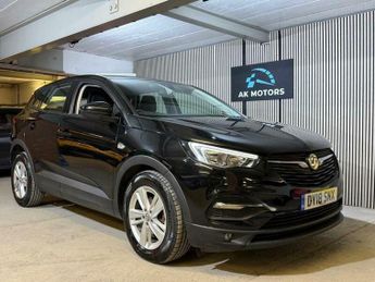 Vauxhall Grandland X 1.6 Turbo D BlueInjection SE Auto Euro 6 (s/s) 5dr